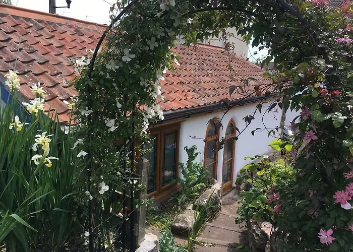 The Hideaway - A Charming, Unique Retreat In Long Ashton, Bristol Villa
